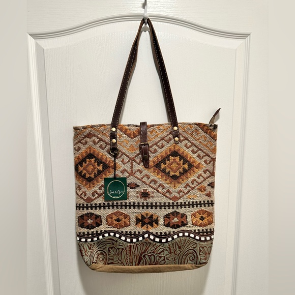 Myra Bag Tote Canvas and Leather Shoulder Strap Zipped Bag - NWT - Picture 14 of 16